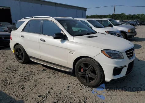 2014 Mercedes-Benz Ml 63 Amg z USA, uszkodzony, nr VIN 4JGDA7EB6EA344690